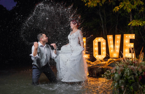 Post Wedding Cundinamarca los novios Rio Calandaima Apulo @station46 agua